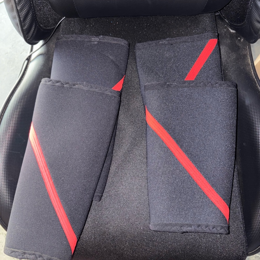 SBD knee sleeve bundle Black & Red Knee Sleeves - Supportive Neoprene 2 Pair - Picture 3 of 5